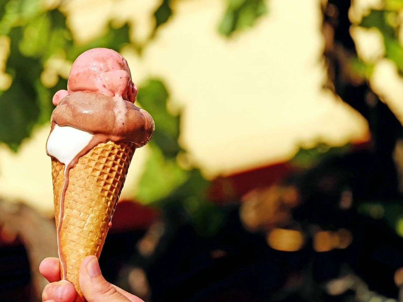 Golden batch gelato